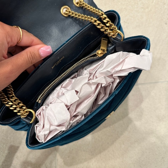 YSL LOU LOU - Picture 6 of 9